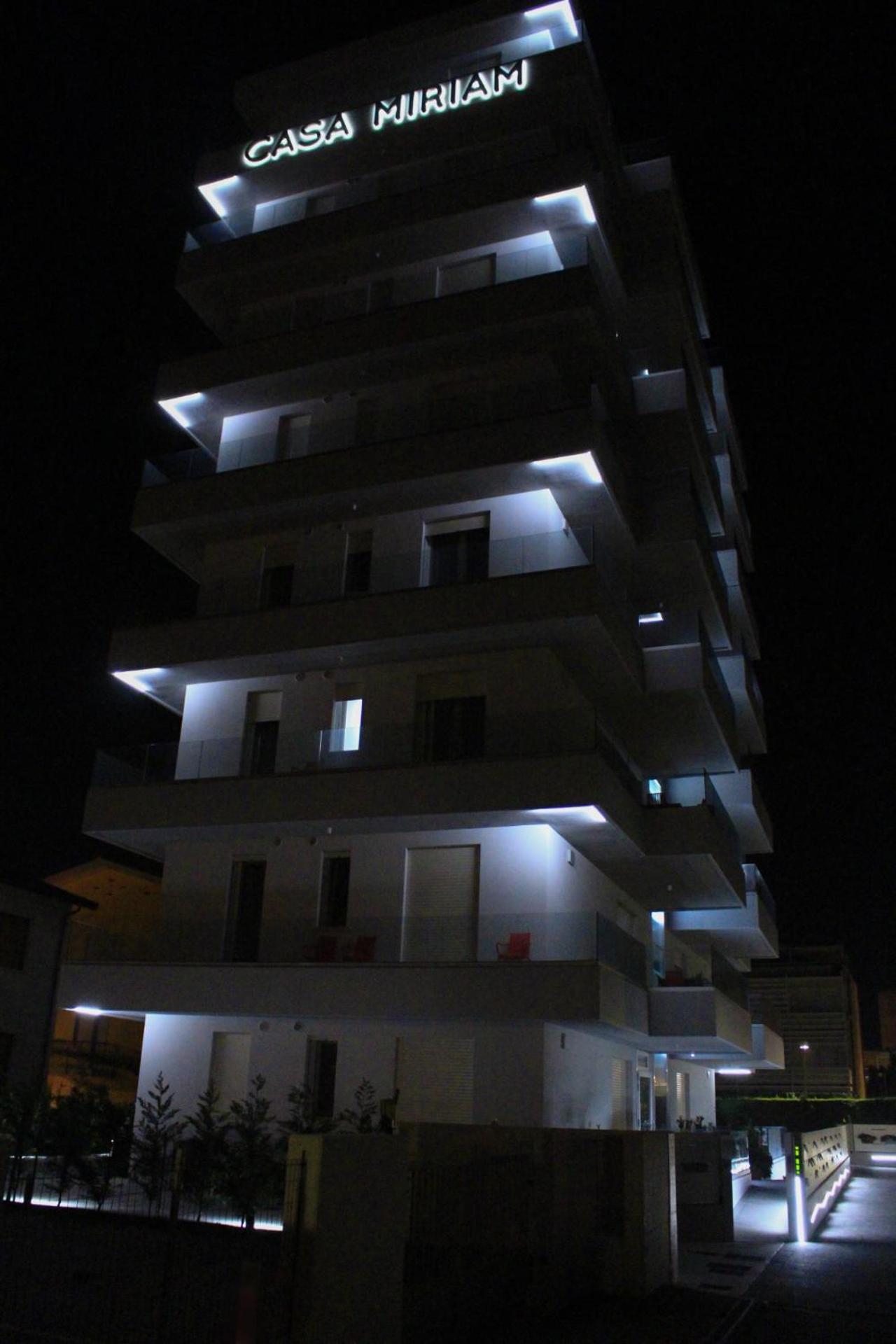 Dainese Apartments, Casa Miriam Lido di Jesolo Exteriör bild
